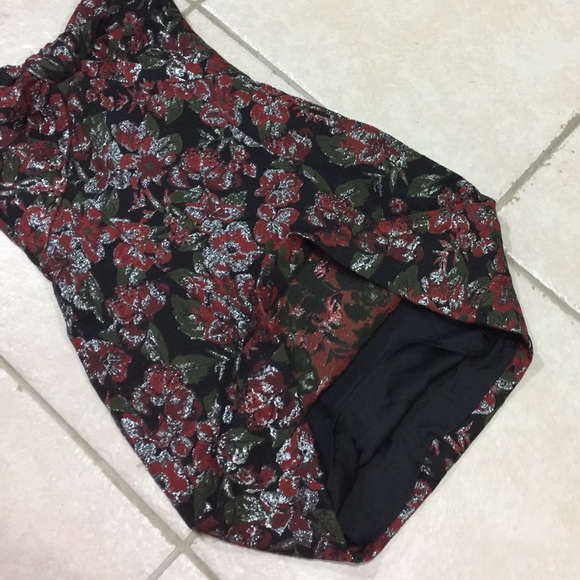 NWT Zara Shimmer Floral Strapless Dress - Picture 7 of 7